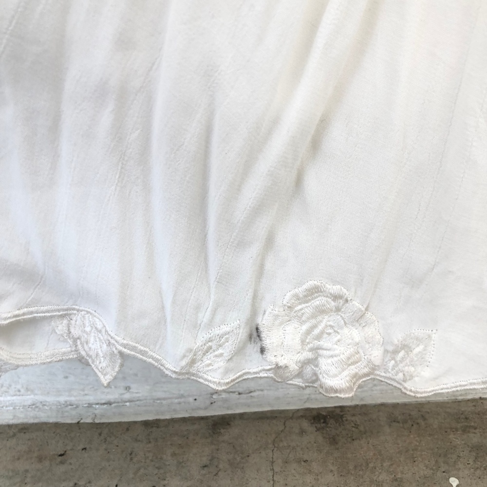 Is There Love On Mars- Ivory - Picture 4 of 4